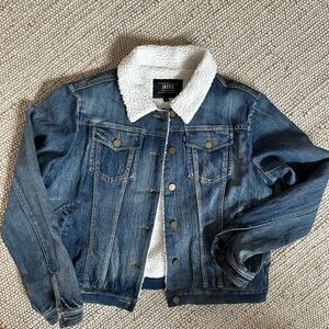 Denim jacket size large very warm.